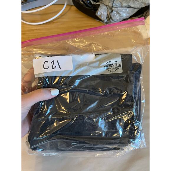 NEW Mango Women's 2 Black Jean Shorts Zoe High Waist Straight Fit Denim - Picture 13 of 13